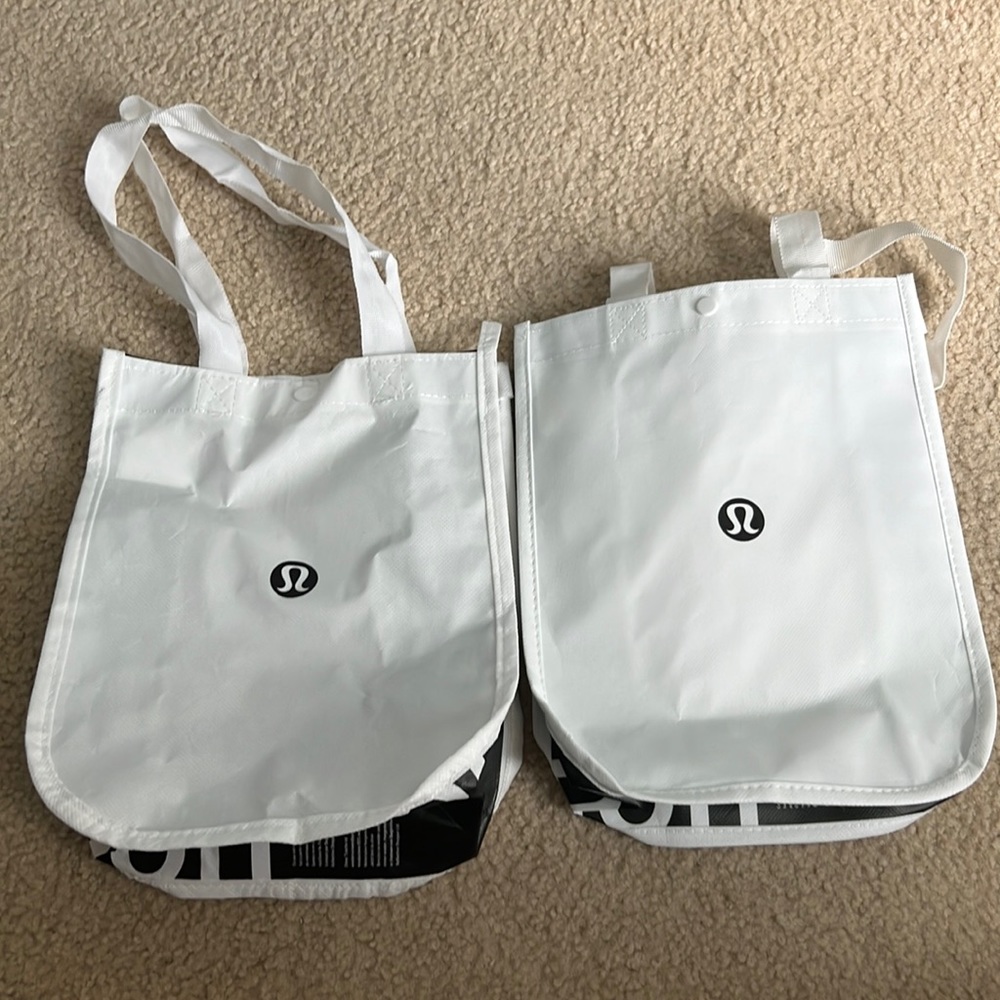 2 Lululemon Reusable Tote